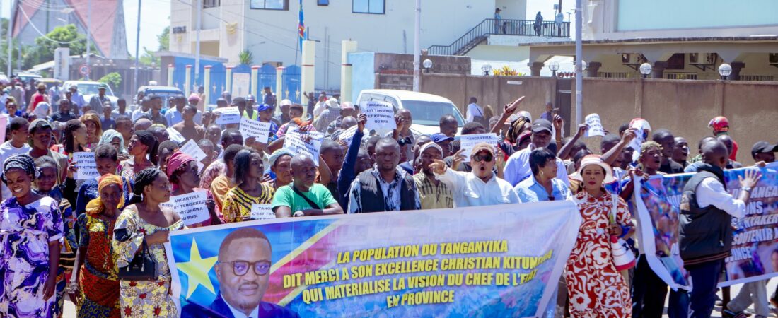 Tanganyika : démonstration de force populaire autour du Gouverneur Christian Kitungwa sur fond de tensions politiques